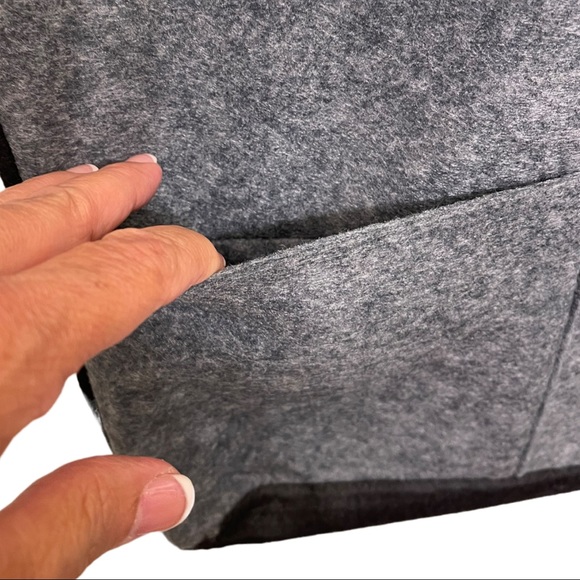 KAVU Vegan Felt Tote Black/Gray LN - Picture 4 of 8